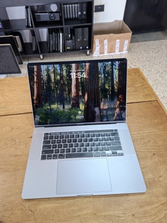 macbook-pro-2019-16-i9-big-2